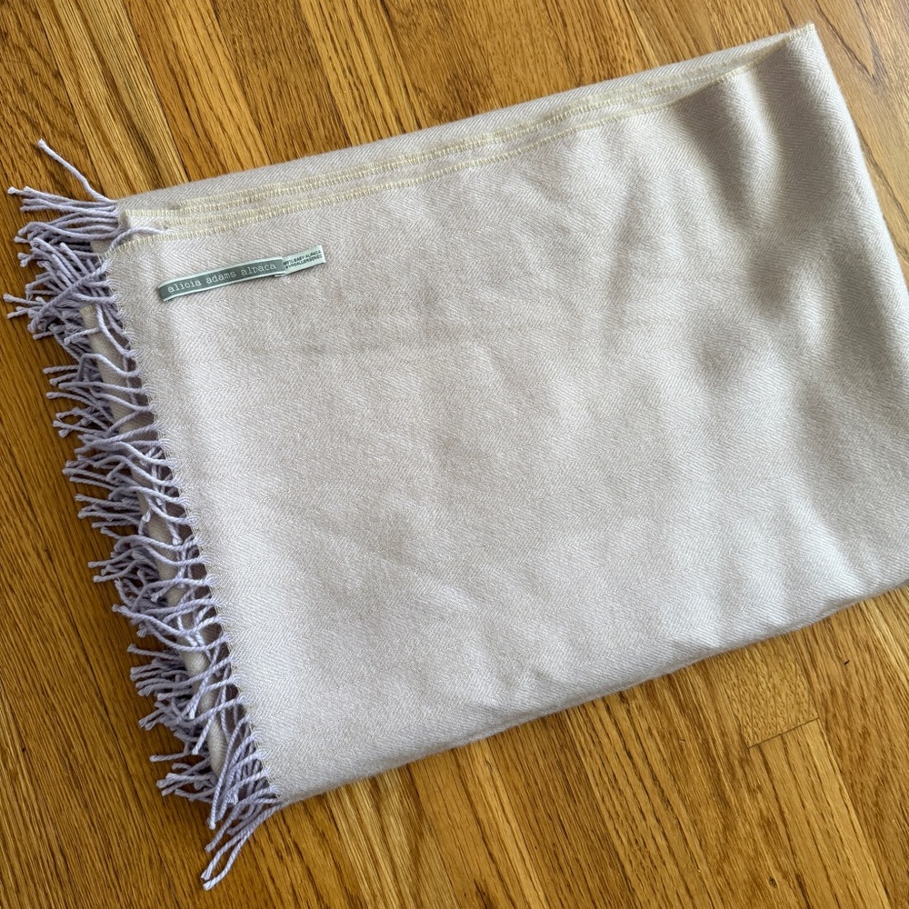 Alicia Adams baby Alpaca cost lightweight throw blanket - Picture 2 of 8